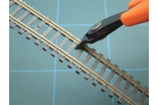Expo Tools 75570 Xuron 2175B Track Cutting Shears