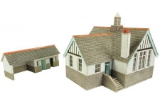 Metcalfe PO253 Village School Card Kit 1