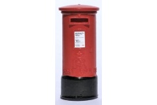 Gaugemaster GM731 Postboxes (2 Pre-Built O Scale Postboxes)
