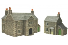 Metcalfe PO250 Manor Farm House Card Kit For OO Gauge Model Rilways