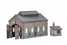 Ratio 522 Engine Shed and Hut Kit