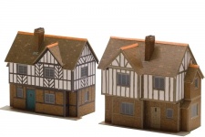 SuperQuick SQB28 Two Elizabethan Cottages OO Gauge Card Kit