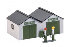 Wills Kits SS12 Station Garage OO Gauge Plastic Kit