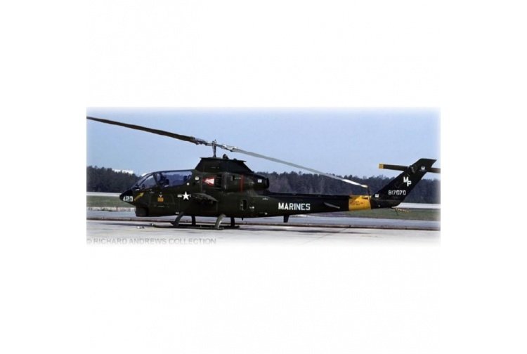 revell-04954-bell-ah-1g-cobra-model-kit