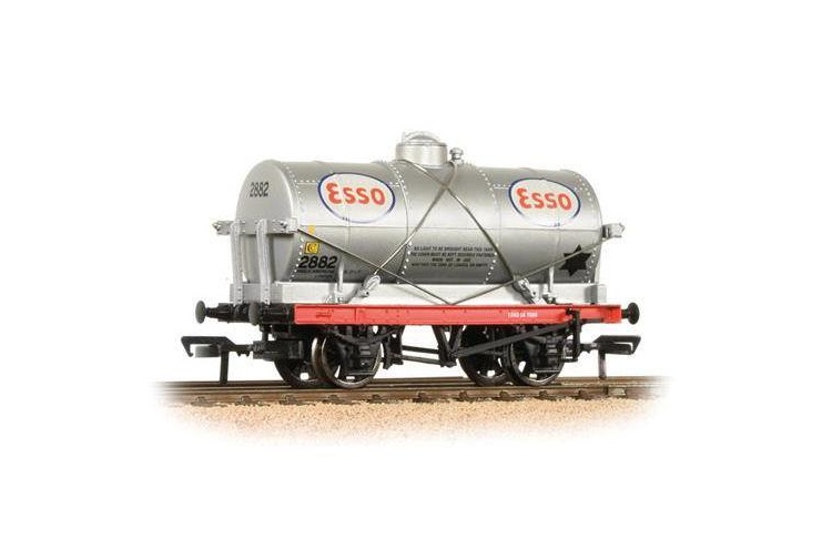Bachmann Branchline 37-684A 14T Tank Wagon Esso