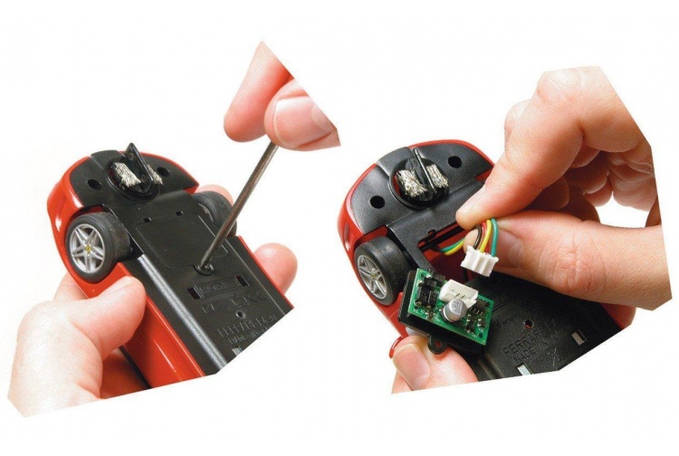 Scalextric C8515 Easyfit Digital Plug fitting