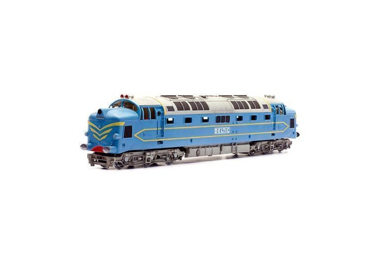 Dapol Kitmaster C009 Deltic Diesel OO Gauge Plastic Kit