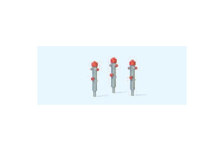 Preiser 17715 OO / HO Scale Silver Fire Hydrants (Pack of 3)