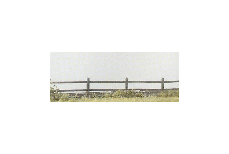 Ratio 216 White Lineside Fencing N Gauge