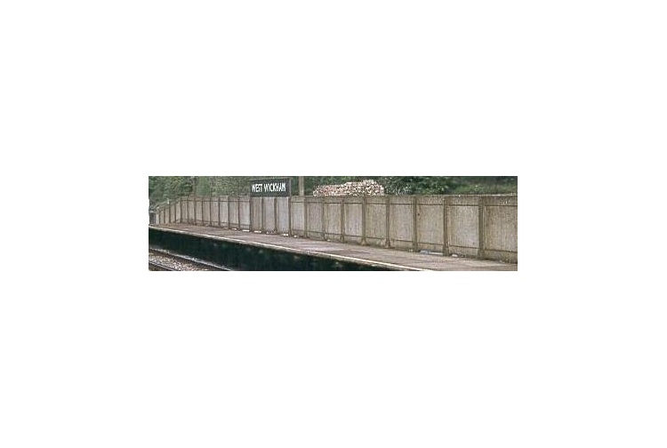 Ratio 432A SR Precast Concrete Pale Fencing Gates finished