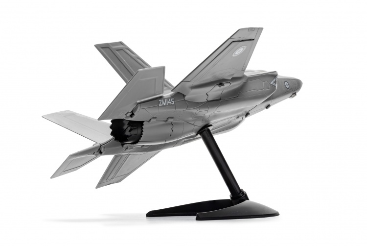 Airfix J6040 Quickbuild F-35 Lightening Model Aircraft Kit Rear Right Underside