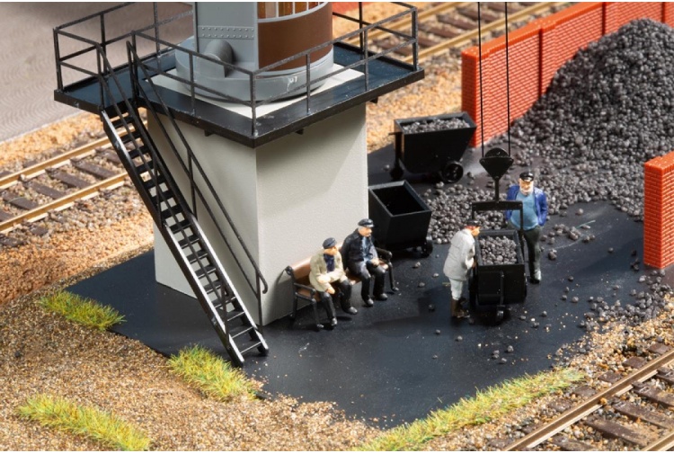 Auhagen 11445 Coaling Loading Crane Closeup Coal Buckets