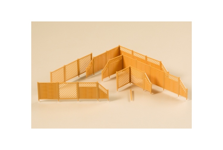 Auhagen 41648 Privacy Fence With Posts