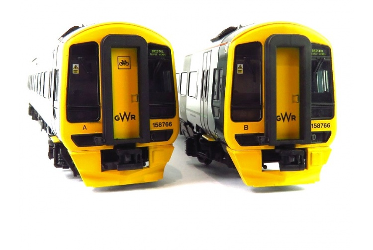 Bachmann 31-519 Class 158 2-Car DMU 158766 GWR Green (FirstGroup) Front