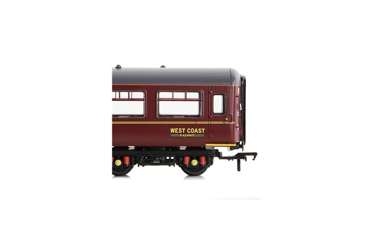 bachmann-39-354-br-mk2-tso-tourist-second-open-wcrc-maroon-1