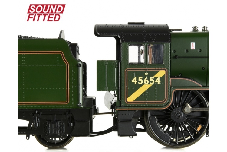 Bachmann Branchline 31-186ASF LMS Jubilee Class 45654 'Hood' BR Lined Green Late Crest Tender Locomotive Closeup