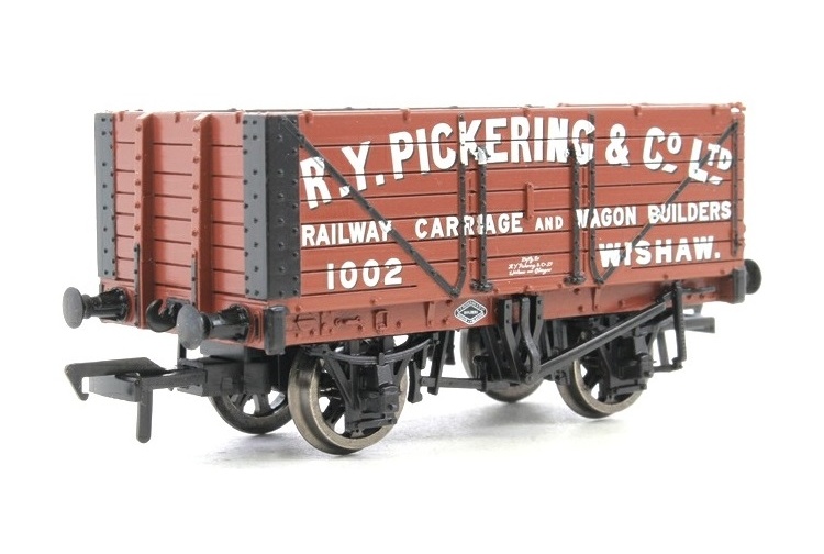 Bachmann Branchline 37-2010K 7 Plank End Door Wagon