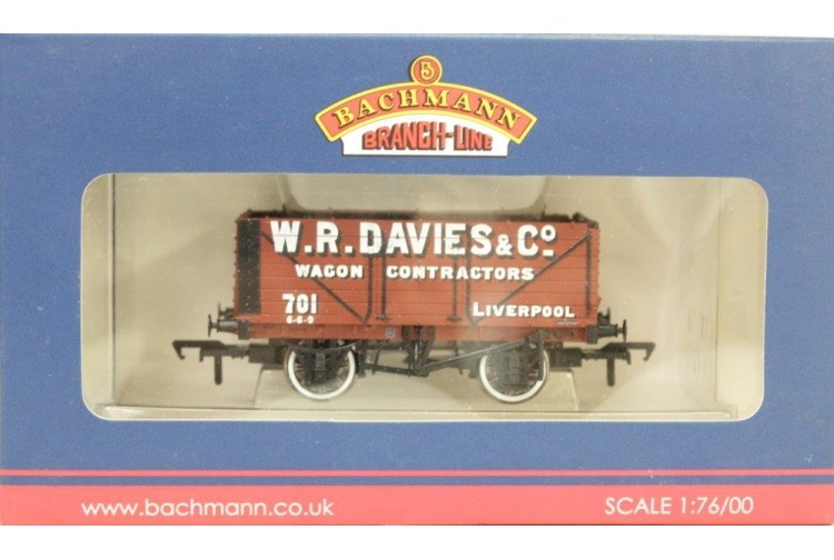 Bachmann Branchline 37-2011K 7 Plank Wagon 'W.R Davies & Co' Package