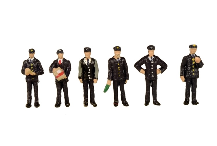 Bachmann Scenecraft 379-318 1960/70s Station Staff