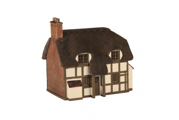 Bachmann Scenecraft 42-0019 Thatched Cottage