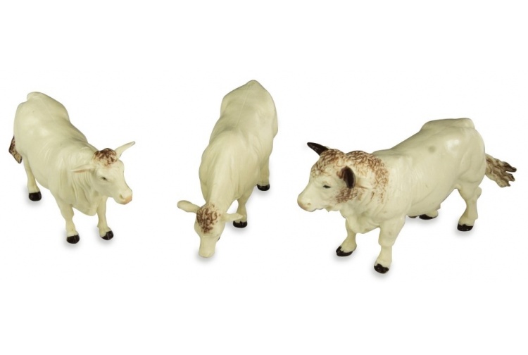 Britains Farm Toys 43240 Charolais Cows Image 6