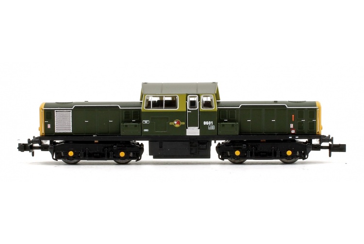 EFE Rail E84504 Class 17 8601 BR Green (Full Yellow Ends) Side