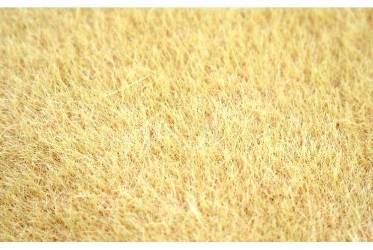 Gaugemaster GM147 Beige Meadow Mat (6mm Grass) Closeup