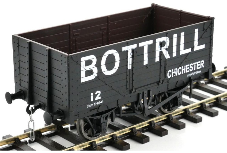 Gaugemaster GM7410211 O Gauge 7 Plank Wagon Bottrill Livery