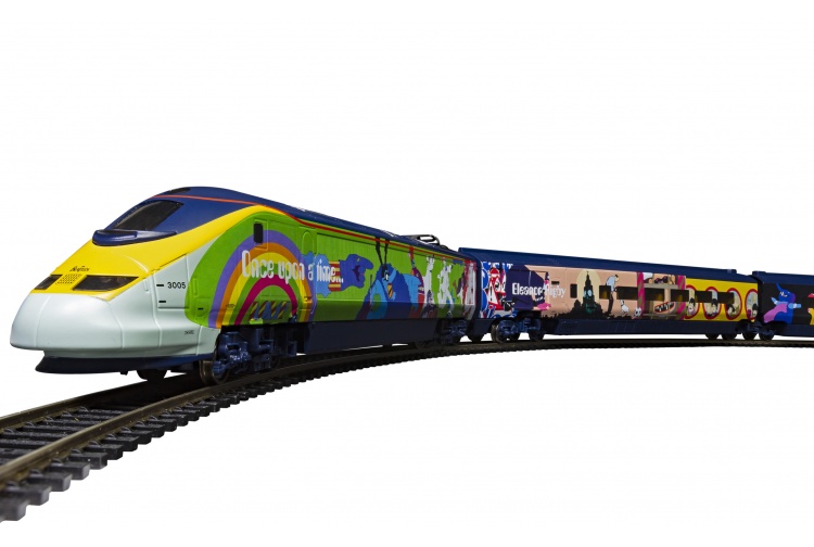 Hornby R3829 Eurostar Class 373 Set 3005 And 3006 Yellow Submarine Train Pack Group 3