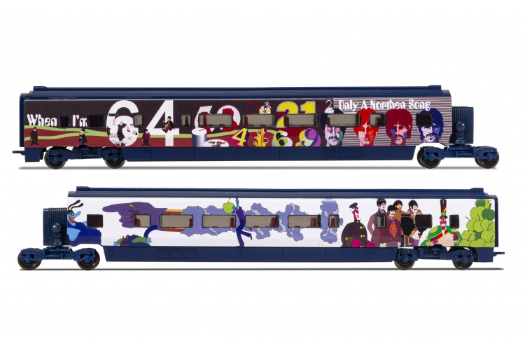 Hornby R40001 Eurostar Class 373/1 Yellow Submarine Divisible Centre Saloons Coach Pack Profile 3