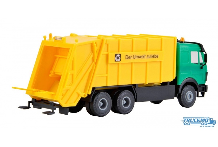 Kibri 15010 MB SK Garbage Truck HO/OO Gauge Plastic Kit Right Side