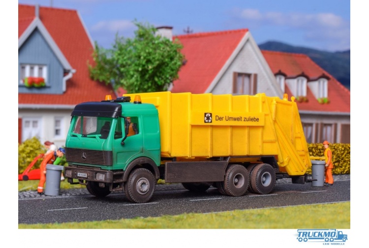 Kibri 15010 MB SK Garbage Truck HO/OO Gauge Plastic Kit