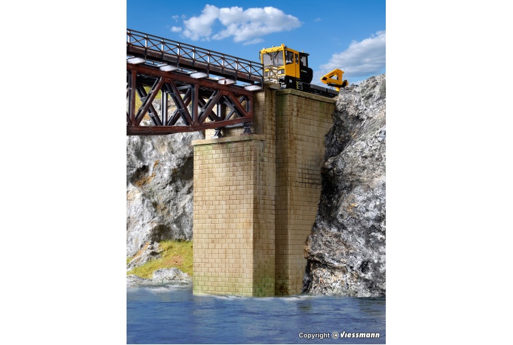 Kibri 39750 Universal Brick-Built Bridge Piers OO/HO Gauge Plastic Kit