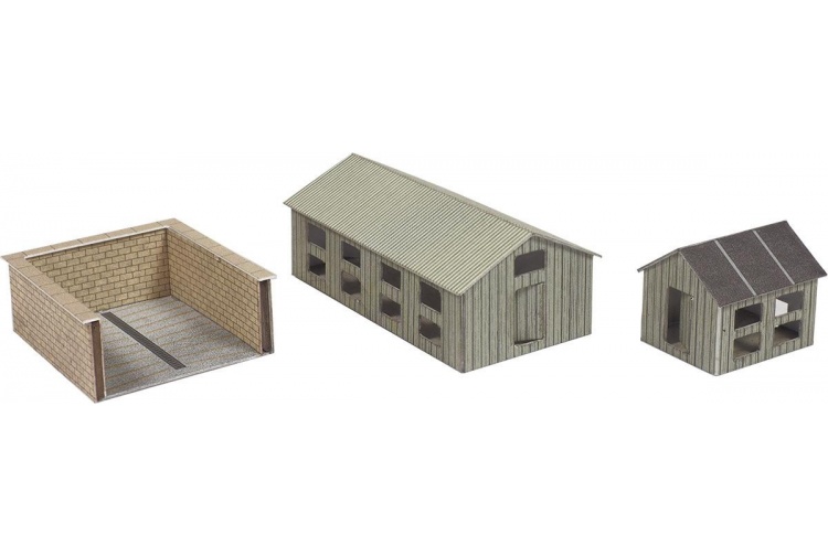 Metcalfe PN951 Manor Farm Buildings Card Kit Other Buildings