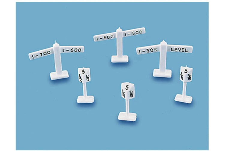 Modelscene 5051 OO Gauge Level Signs and Mile Posts