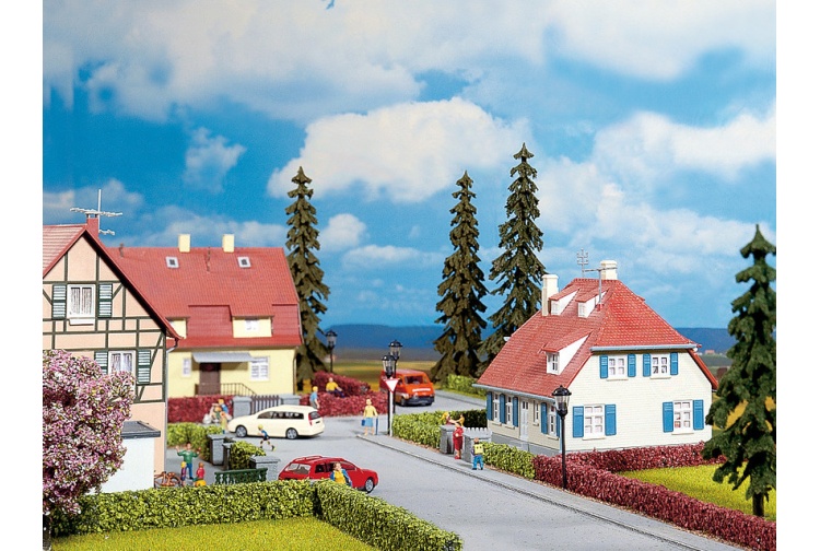 Noch 21524 Model Hedges Dark Green Example Layout