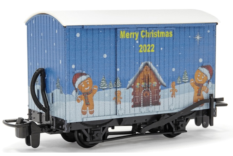 Peco GR-907 OO-9 Gauge L&B Box Van In 'Merry Christmas 2022' Livery