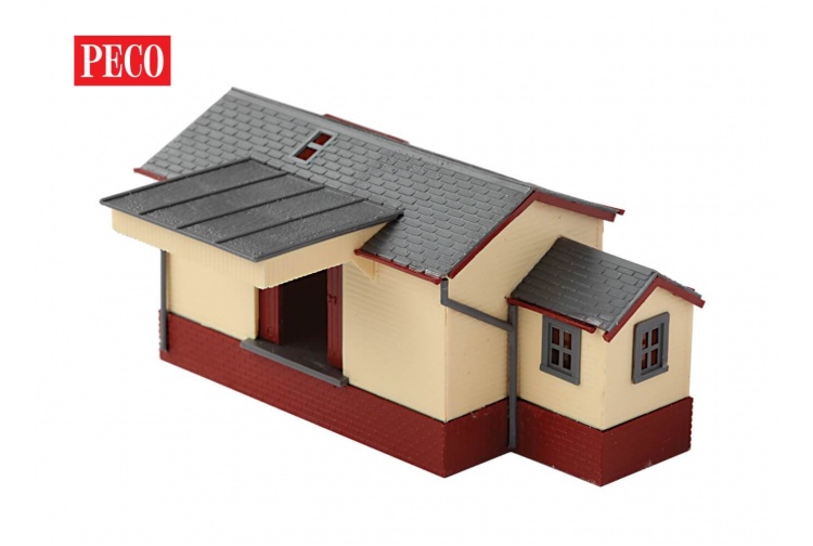 Peco NB-6 N Gauge Goods Shed, Brick/Timber Type Plastic Kit