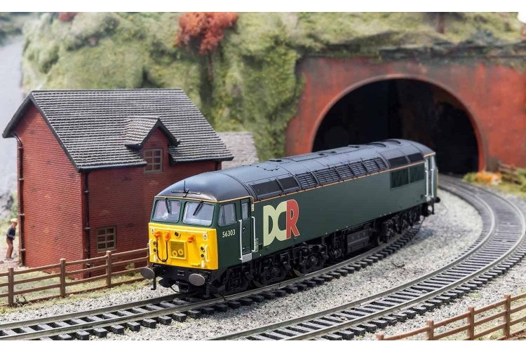 Hornby R3660 DCR Class 56 Co-Co pic3
