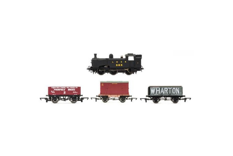 Hornby R3789 The Station Pilot Train Pack