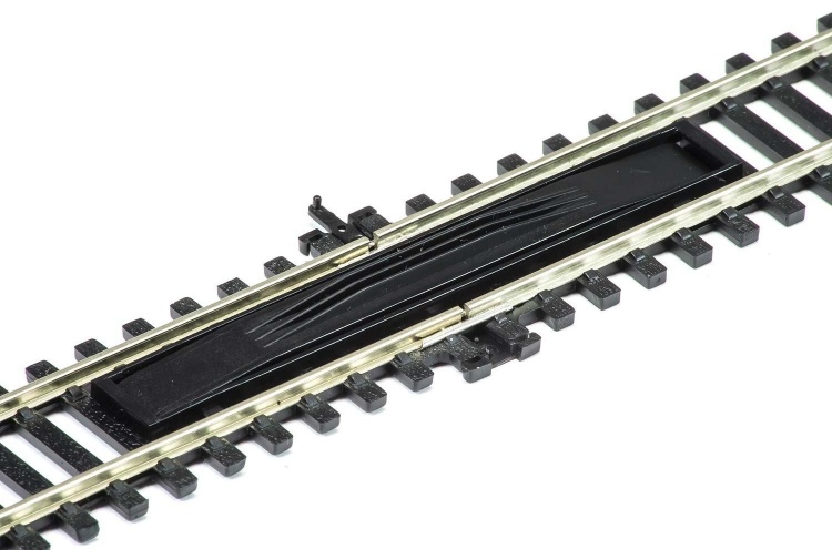 Hornby R8244 Remote Uncoupler Unit 