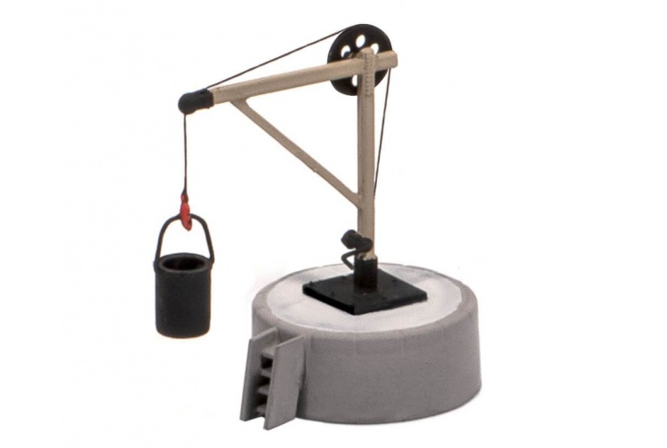 Ratio 214 Yard Crane N Gauge Plastic Kit