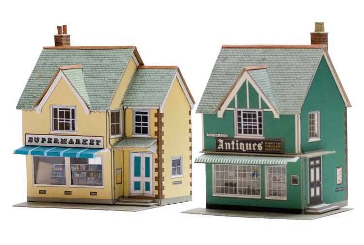 SuperQuick SQB27 Supermarket & Shop OO Scale Card Kit
