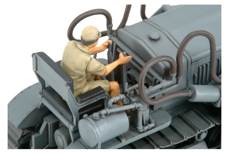 Tamiya 32565 Japanese Navy Komatsu G40 Bulldozer Drivers Controls