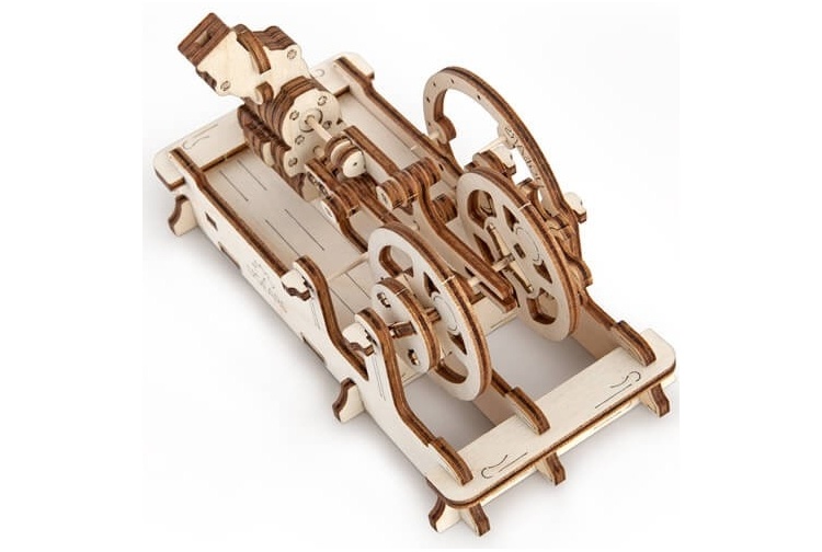 UGears Pneumatic Engine 05