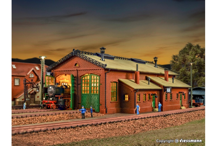 Vollmer 47608 Locomotive Shed Double Track Example Layout Night