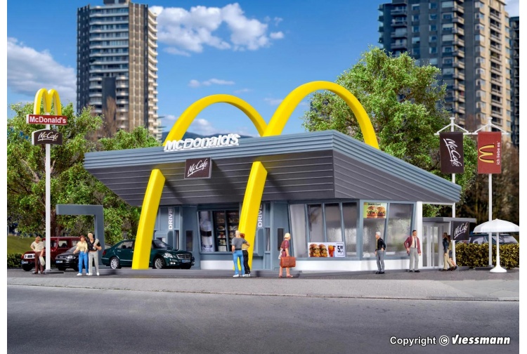 Vollmer 43634 McDonald's Fast Food Restaurant With McDrive HO/OO Scale Plastic Kit