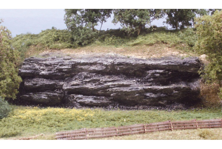 Woodland Scenics C1136 Shelf Ready Rocks.
