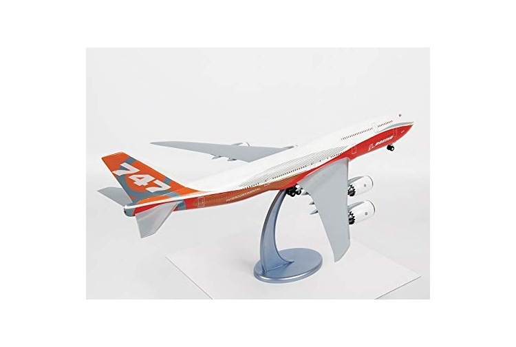 Zvezda 7010 Civil Airliner Boeing 747-8 Rear Right